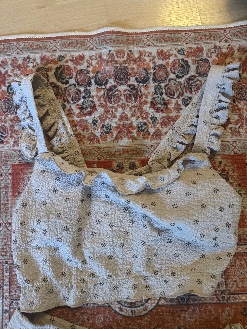 3/$25 bundle and save. Textured Cream Eyelet Ruffle two piece - Picture 2 of 5